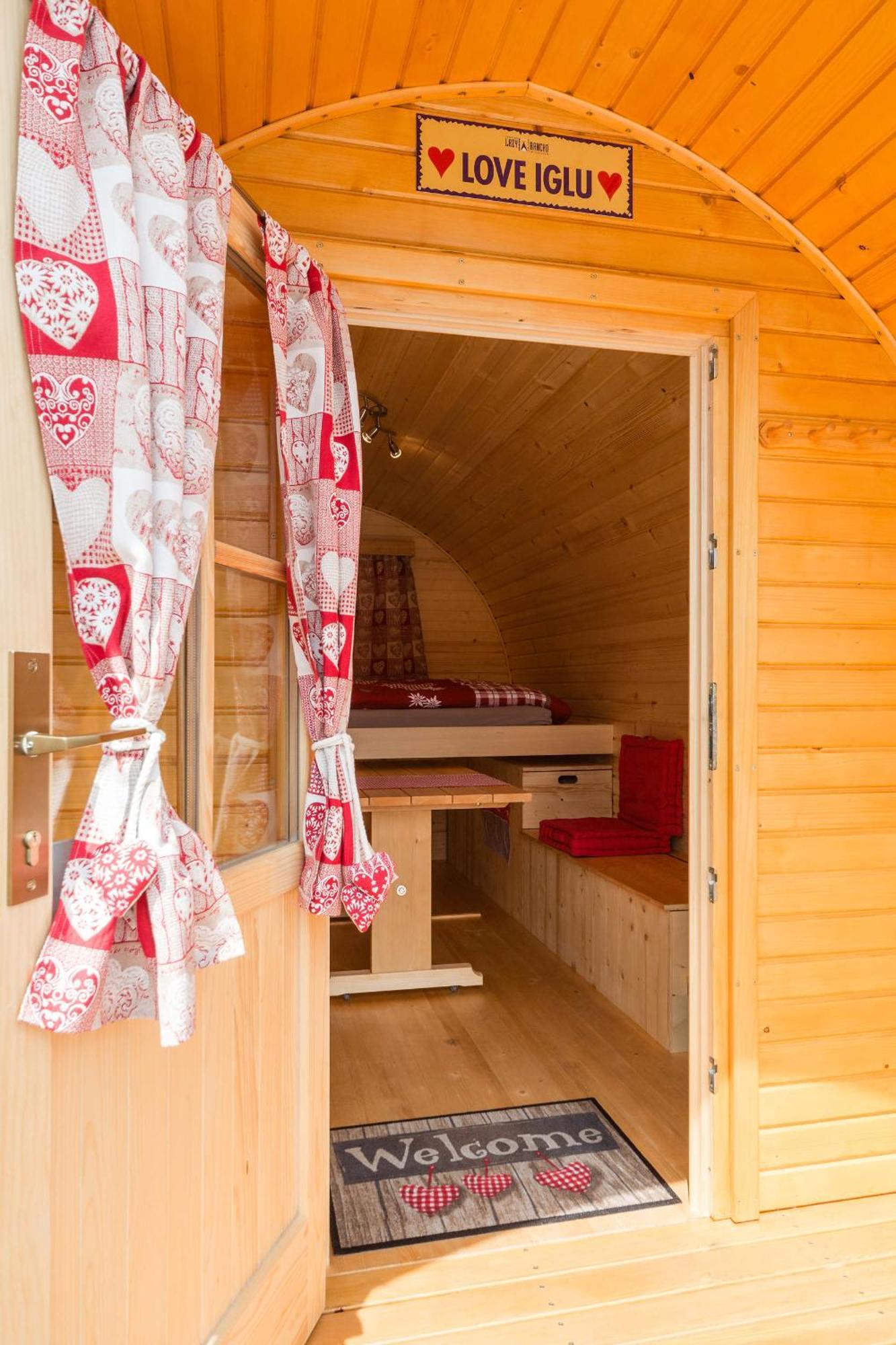 Camping Lazy Rancho - Eiger - Moench - Jungfrau - Ιντερλάκεν Εξωτερικό φωτογραφία